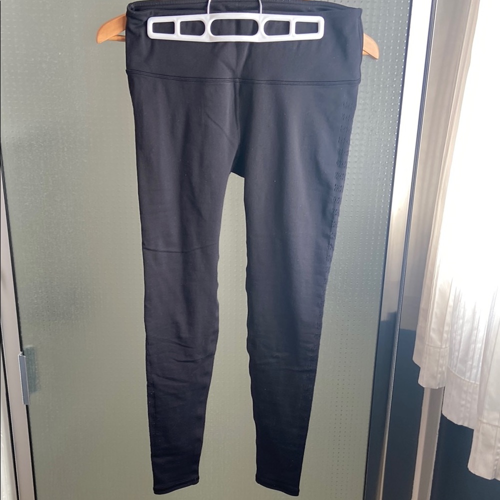 Lululemon Black low waisted cutout Leggings